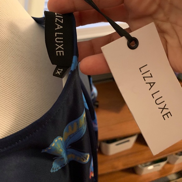 Liza Luxe butterfly dress. NWT. Sz 1X - Picture 3 of 4